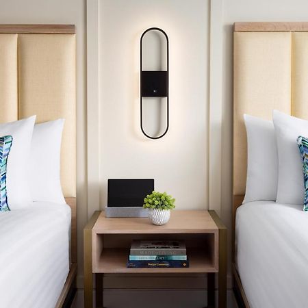 The Anza-A Calabasas Hotel Екстер'єр фото