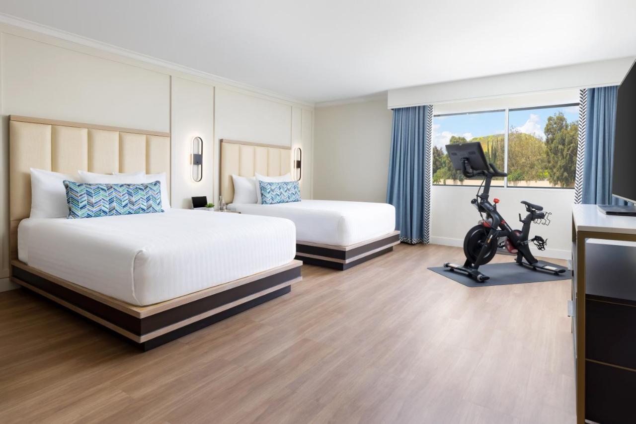 The Anza-A Calabasas Hotel Екстер'єр фото