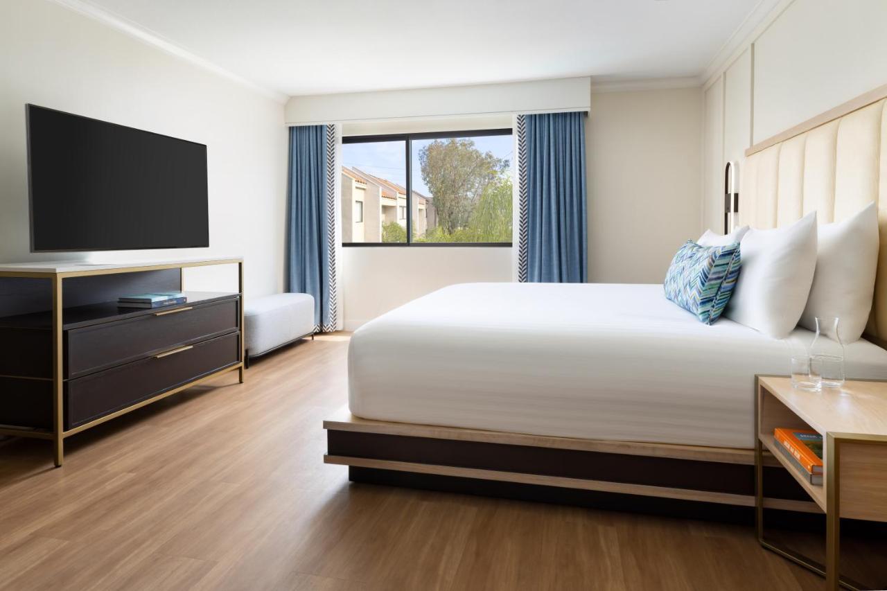 The Anza-A Calabasas Hotel Екстер'єр фото